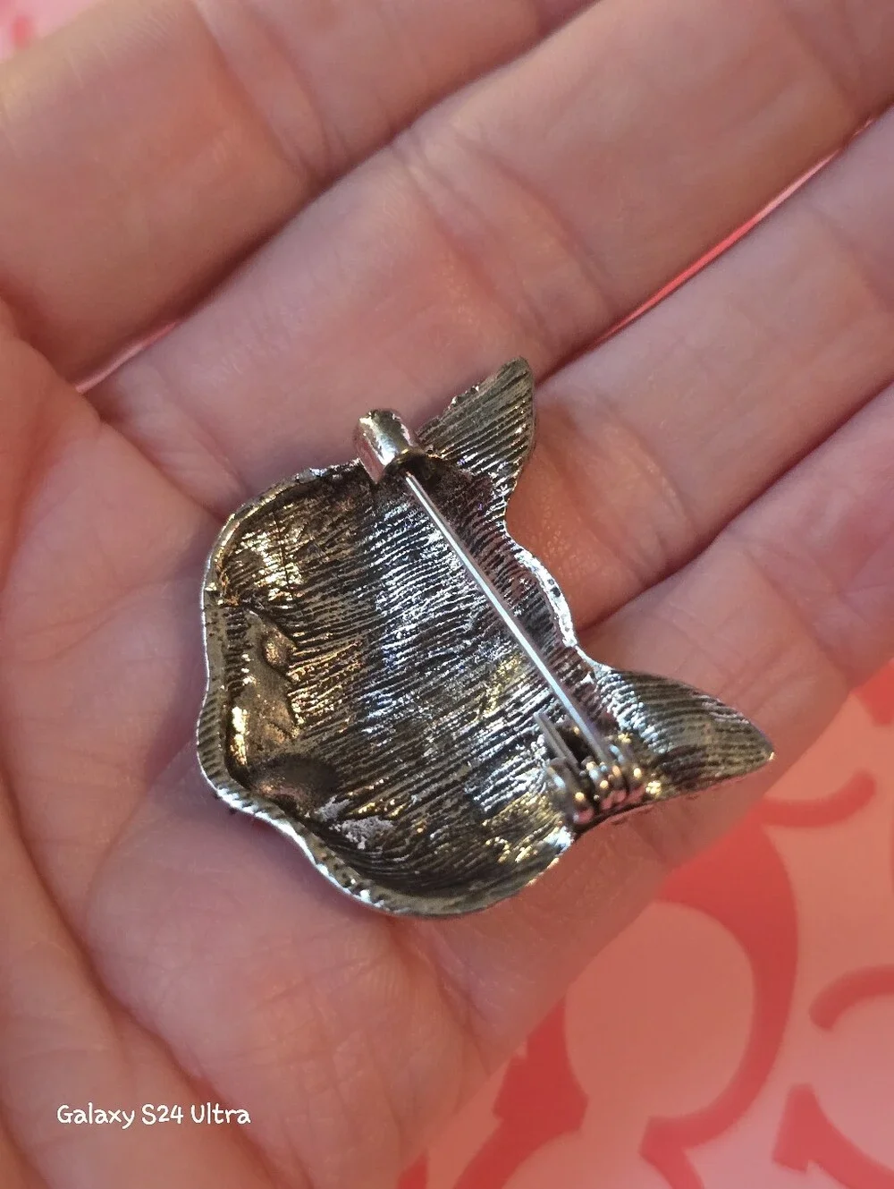 Kitty Cat Tiny Brooch NEW